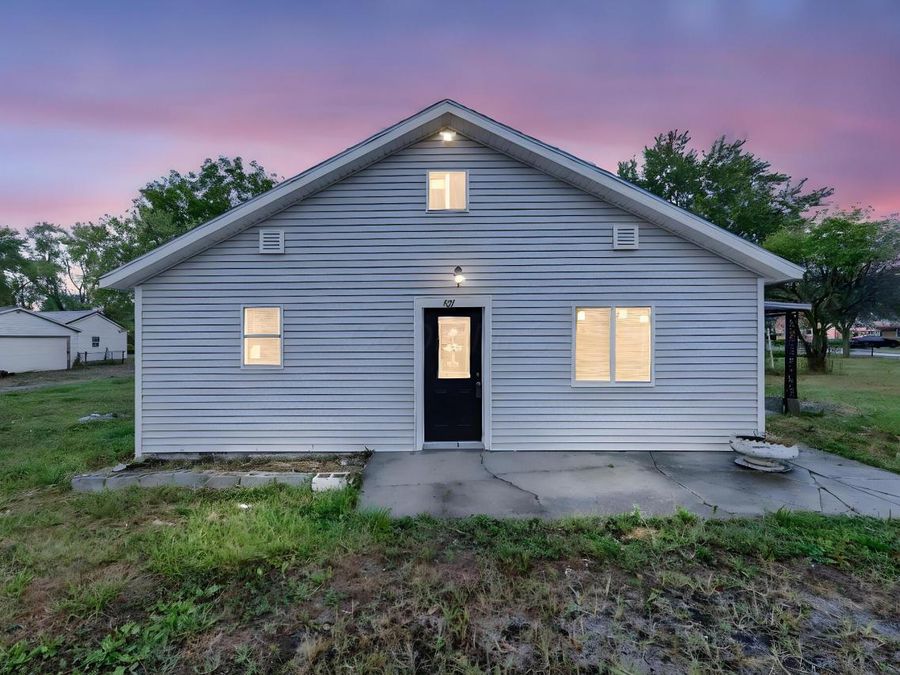 407 Latourette Street , Marion, OH 43302 Photo 1