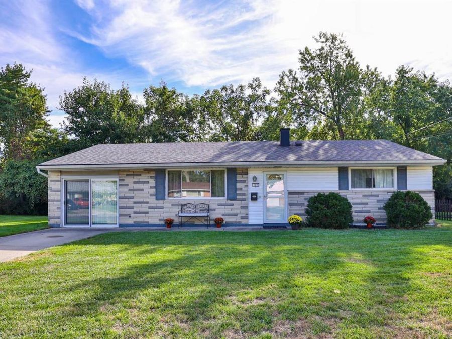 107 Harter Avenue, Springdale, OH 45246 Photo 1