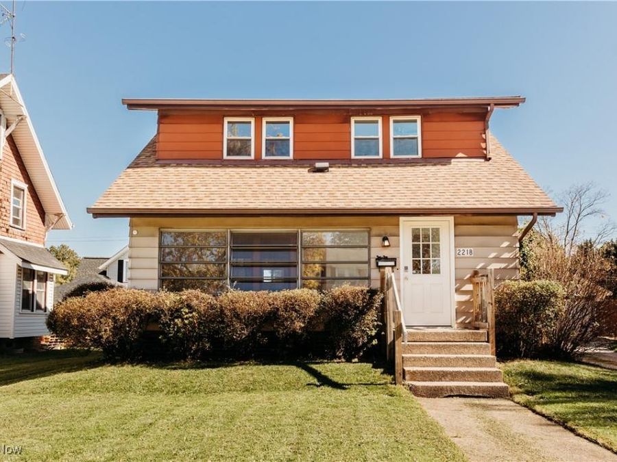 2218 S Freedom Avenue, Alliance, OH 44601 Photo 1