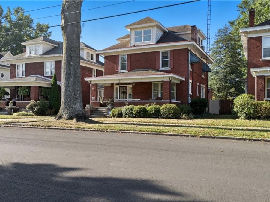 1518 Washington Avenue, Parkersburg, WV 26101 Photo 1