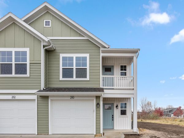 210 Elkenburg Street, Unit 1, South Haven, MI 49090