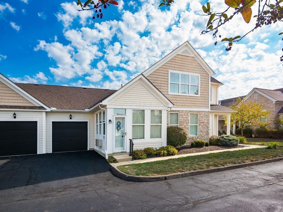 4682 Prestige Lane , Hilliard, OH 43026 Photo 1