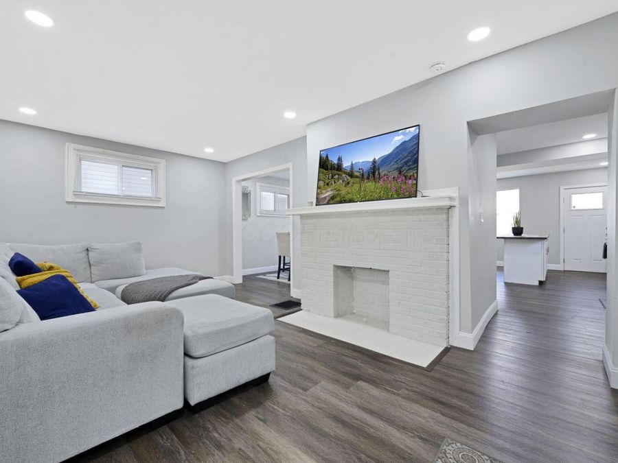 1088 E 21st Avenue, Columbus, OH 43211 Photo 1