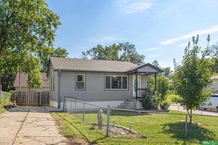4963 S 54 Street , Omaha, NE 68117