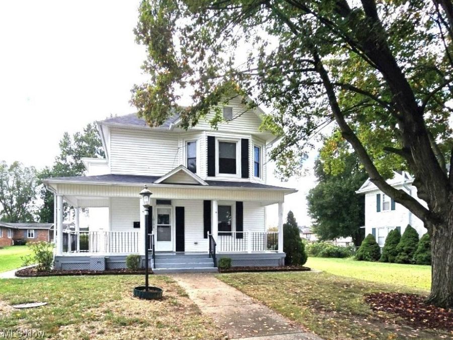 1010 West Virginia Avenue, Parkersburg, WV 26104 Photo 1