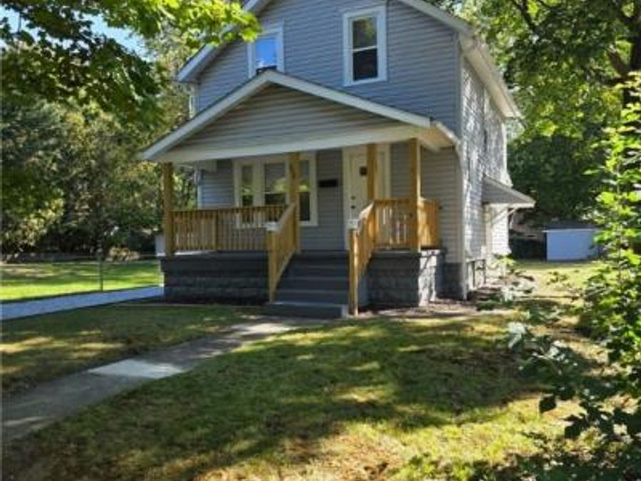 899 Davis Street, Akron, OH 44310 Photo 1