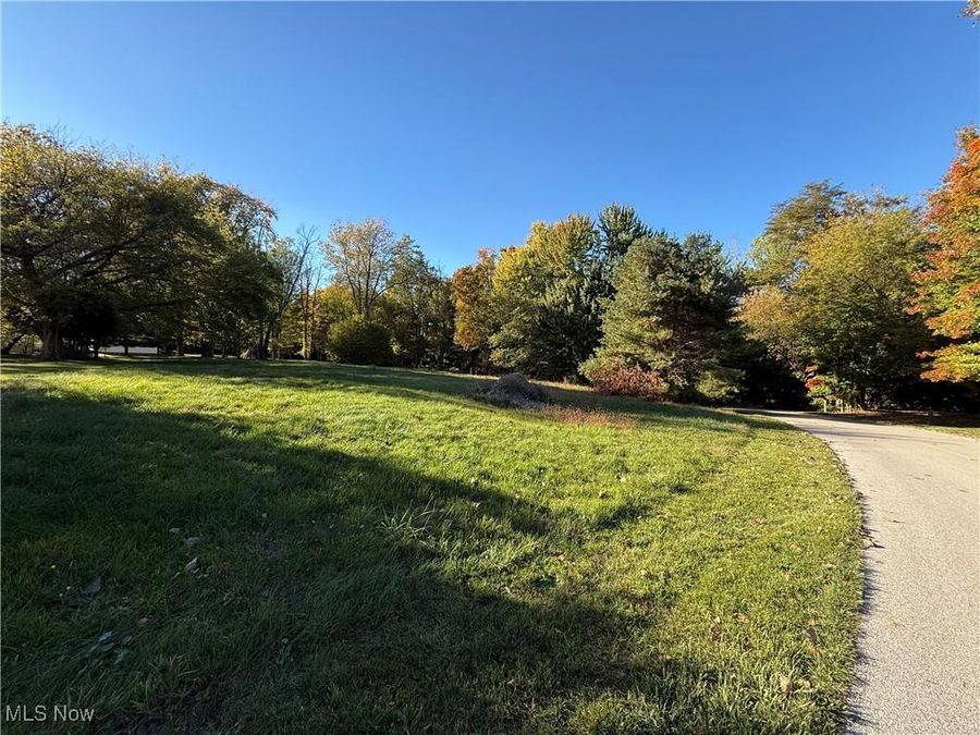 Hillcrest Court, Conneaut, OH 44030 Photo 1