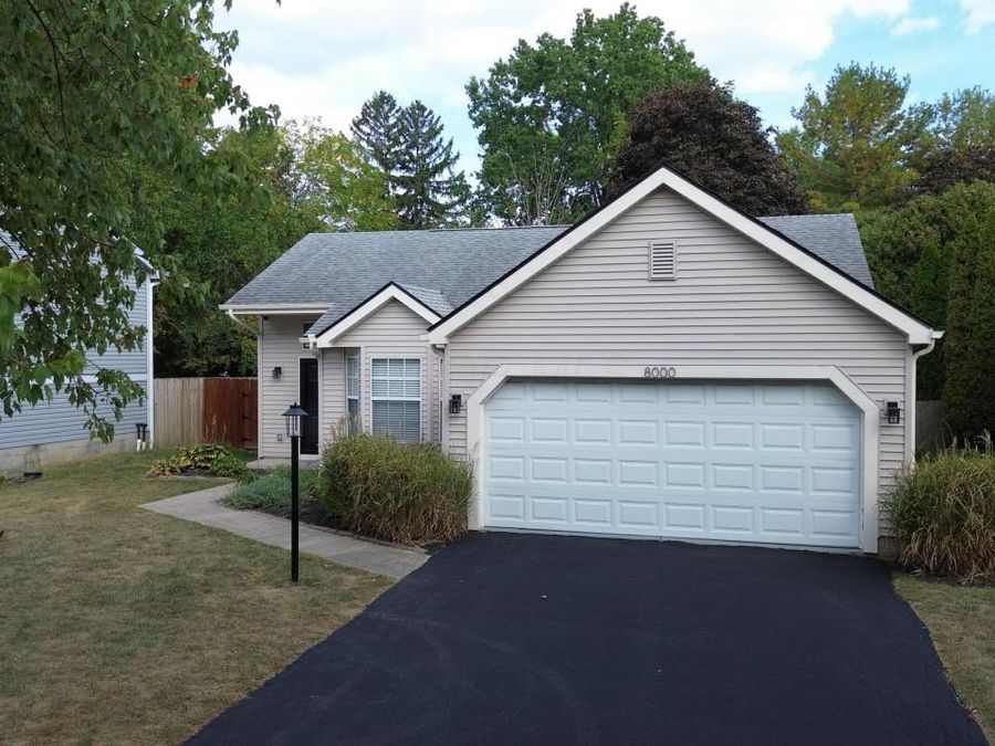 8000 Leaview Drive , Columbus, OH 43235 Photo 1