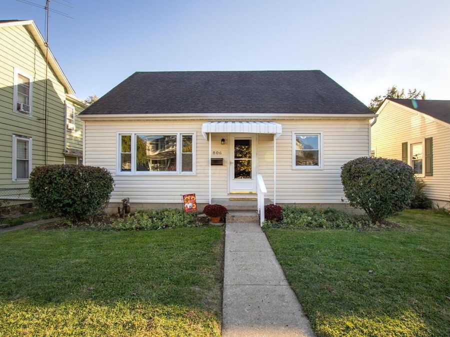 806 E Chestnut Street , Lancaster, OH 43130 Photo 1