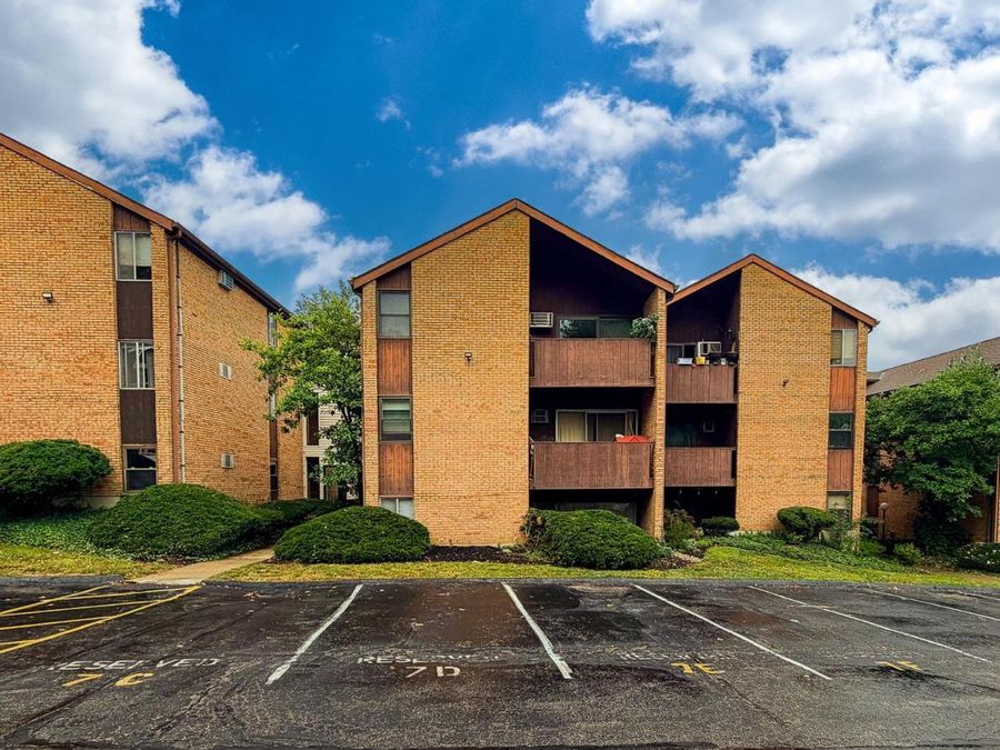 4902 Chalet Drive, Unit 710, Saint Bernard, OH 45217 Photo 1