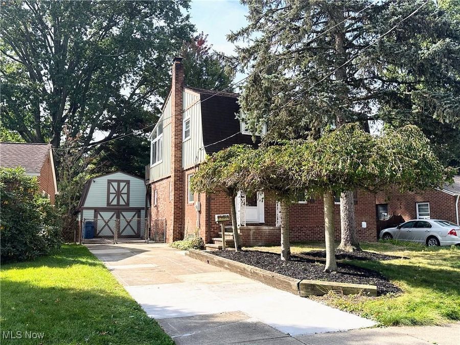 23045 Clifford Drive, North Olmsted, OH 44070 Photo 1