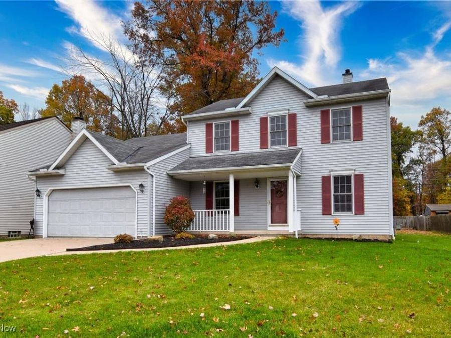 8175 Tanglewood Lane, Parma, OH 44129 Photo 1