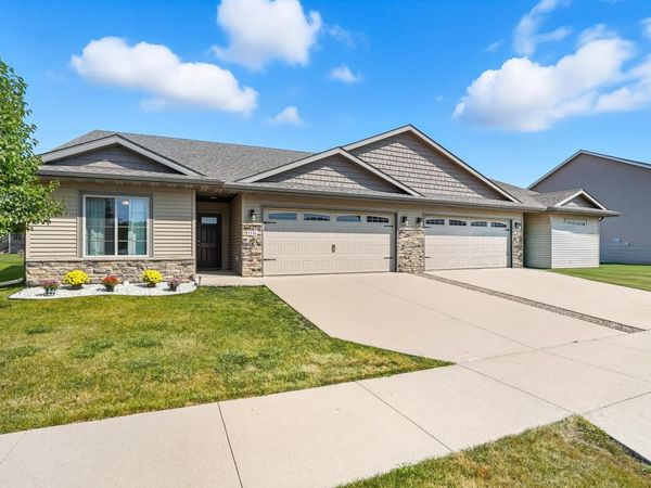 1336 MOON FLOWER AVE, Tiffin, IA 52340
