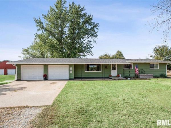 944 45TH Street, New Boston, IL 61272