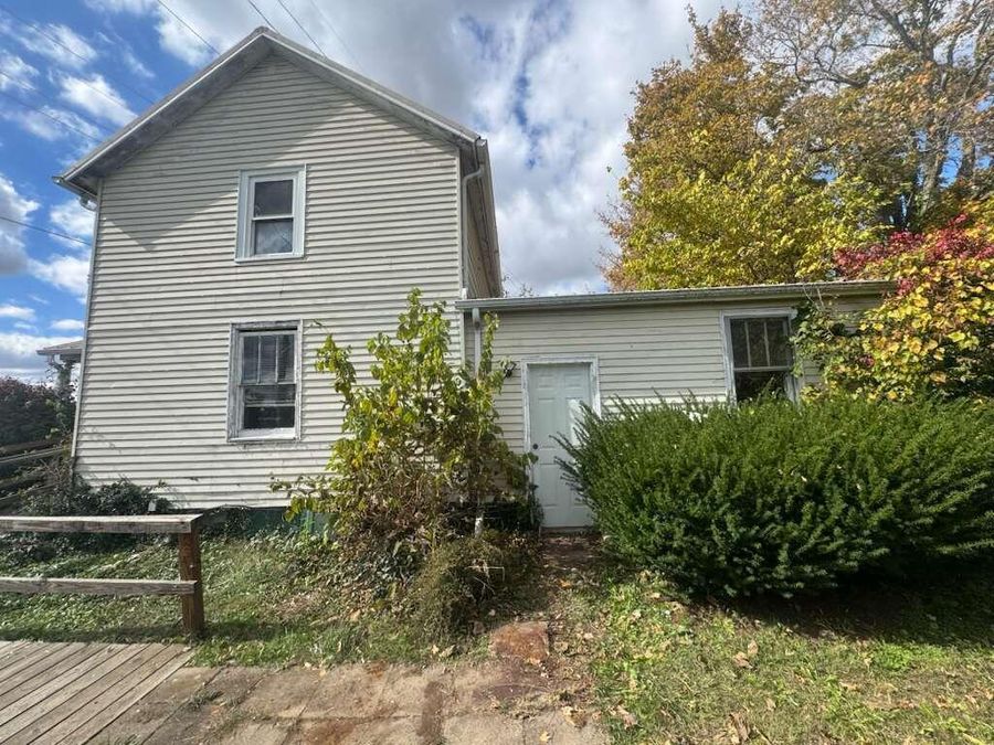 11266 State Route 56 E, Circleville, OH 43113 Photo 1