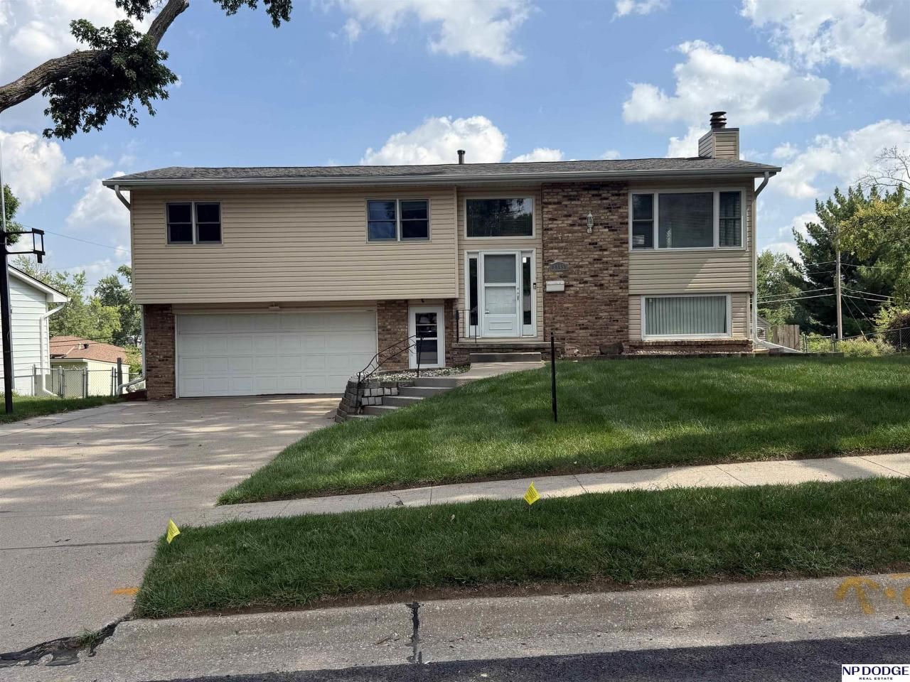 8845 Elm Drive , La Vista, NE 68128