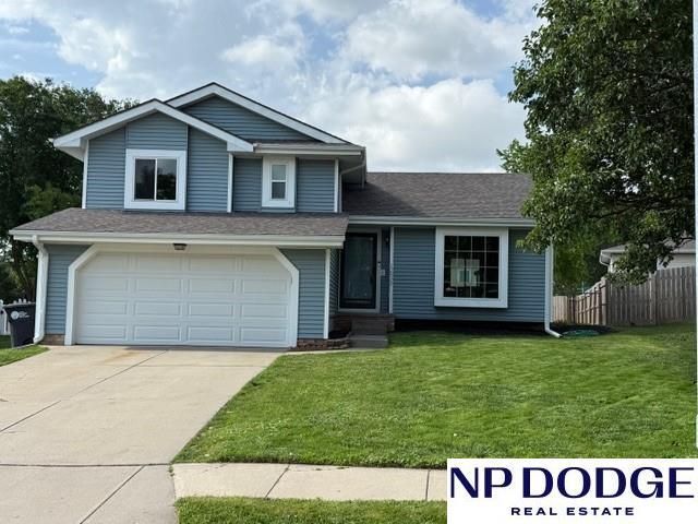 12933 Camden Avenue , Omaha, NE 68164