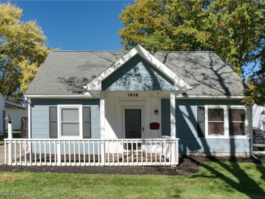 1918 Tudor Street, Cuyahoga Falls, OH 44221 Photo 1