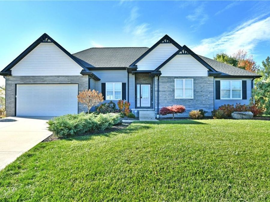 150 Cedars Drive, Poland, OH 44514 Photo 1