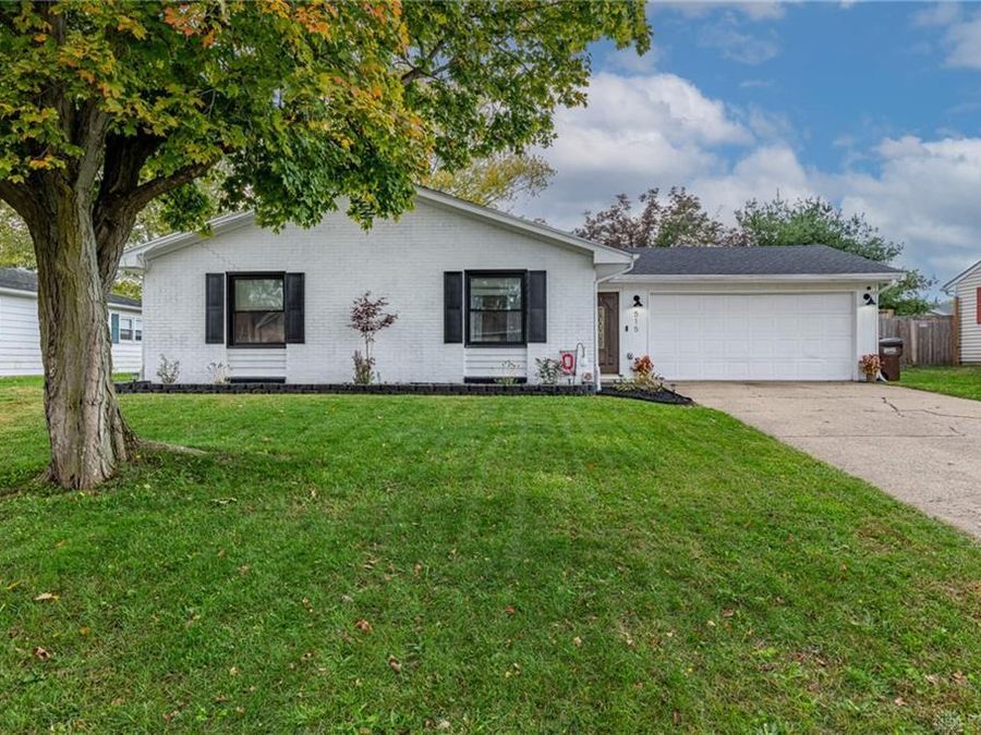 515 Cranewood Drive, Trenton, OH 45067 Photo 1