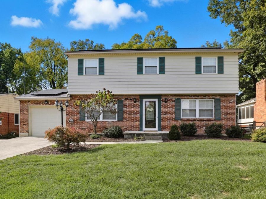 1983 Finsbury Court, Anderson Twp, OH 45230 Photo 1