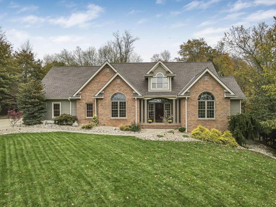 485 Ash Circle , New Concord, OH 43762 Photo 1