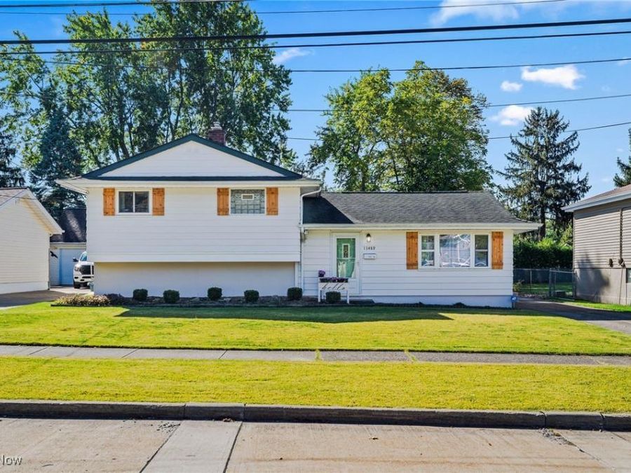 13489 Havendale Drive, Brook Park, OH 44142 Photo 1