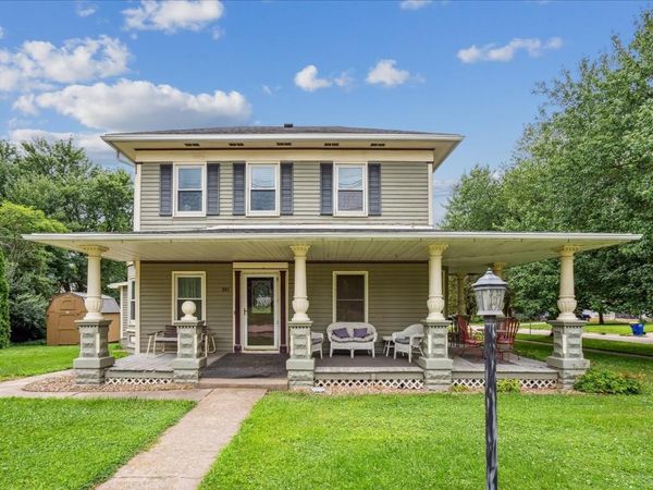 201 S Washington St , Lisbon, IA 52253