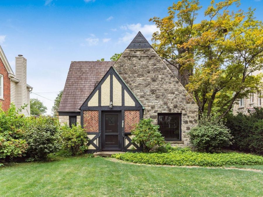 2717 E Broad Street , Bexley, OH 43209 Photo 1