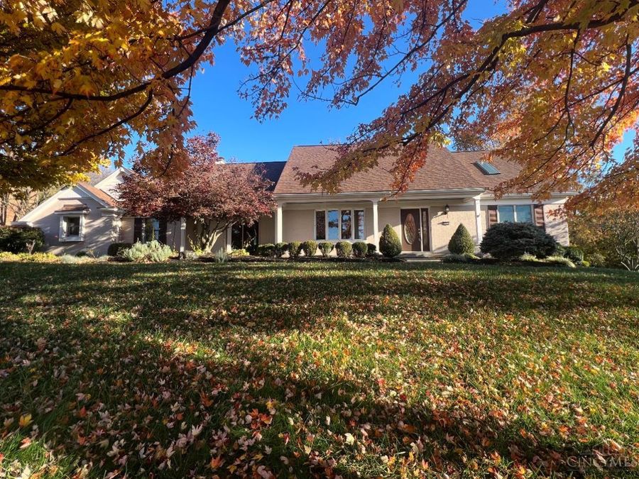 7265 Willowood Drive, West Chester, OH 45241 Photo 1