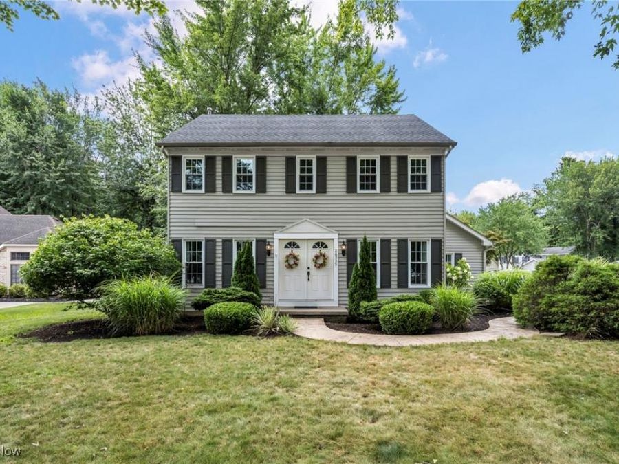 26535 Bayfair, Olmsted Falls, OH 44138 Photo 1