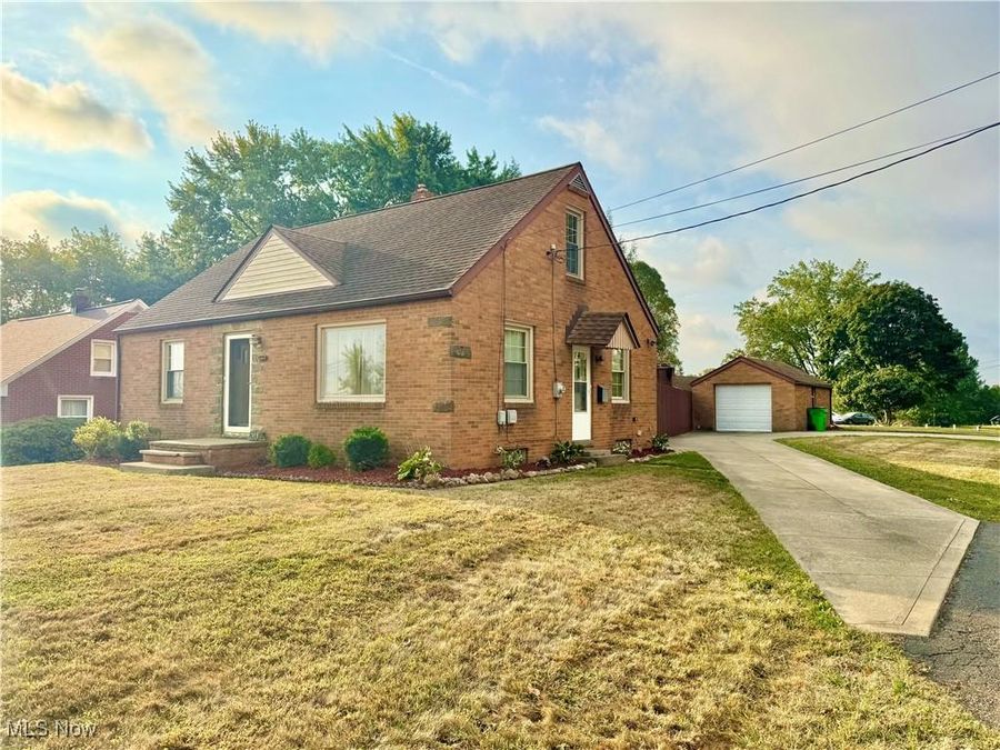 4560 7th Street NW, Canton, OH 44708 Photo 1