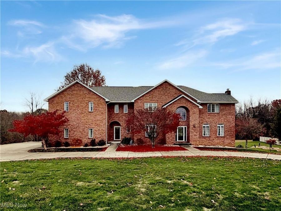 170 Orlando Manor, Wintersville, OH 43953 Photo 1