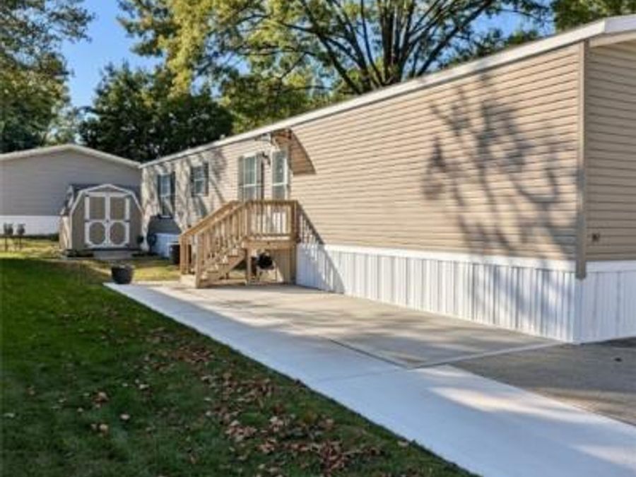 311 Westwoods, Unit 311, Amherst, OH 44001 Photo 1