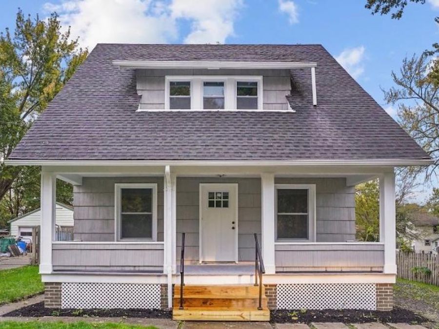 265 Charles Avenue NE, Warren, OH 44483 Photo 1