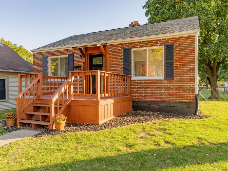 825 Clark Avenue, Piqua, OH 45356 Photo 1