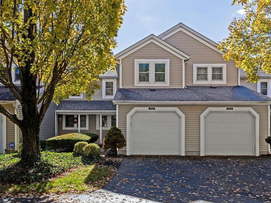 3771 Greenbridge Loop S, Unit 7-3, Dublin, OH 43016 Photo 1