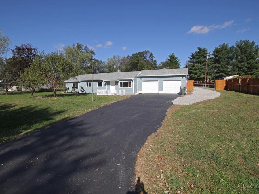 880 Wilshire Drive, Carlisle, OH 45005 Photo 1