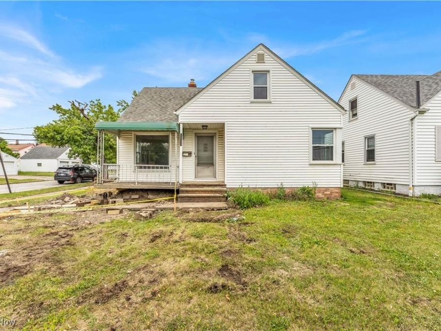 22750 Tracy Avenue, Euclid, OH 44123 Photo 1