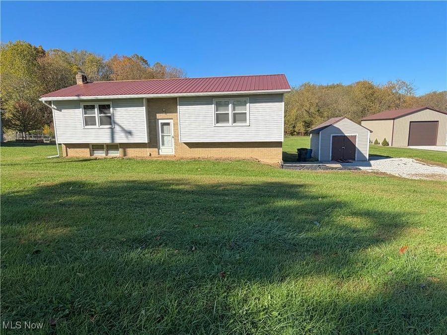 10758 Welton Road NE, Bolivar, OH 44612 Photo 1