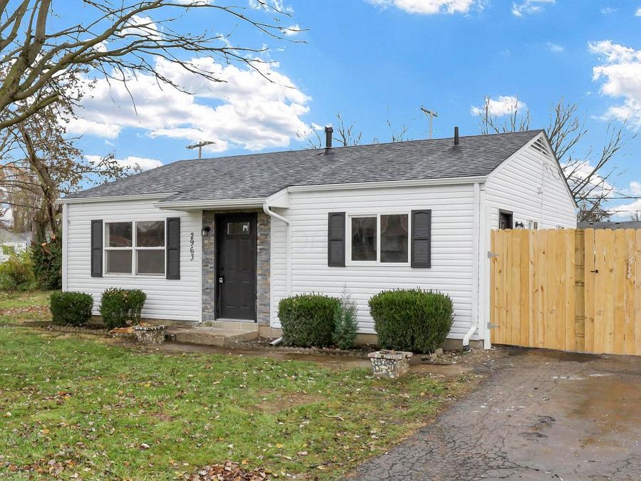 2963 Fairwood Avenue , Columbus, OH 43207 Photo 1