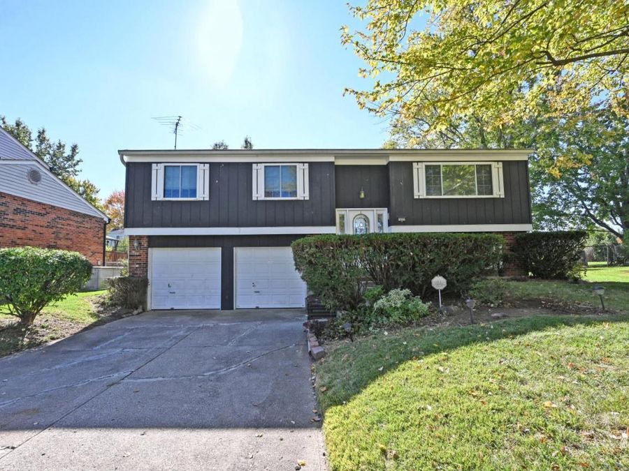 10229 Crestland Court, Colerain Township, OH 45251 Photo 1