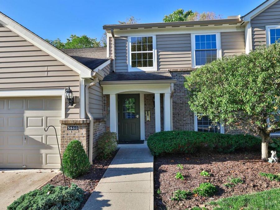 5880 Stonebridge Circle, Unit 302, Miami Twp, OH 45150 Photo 1