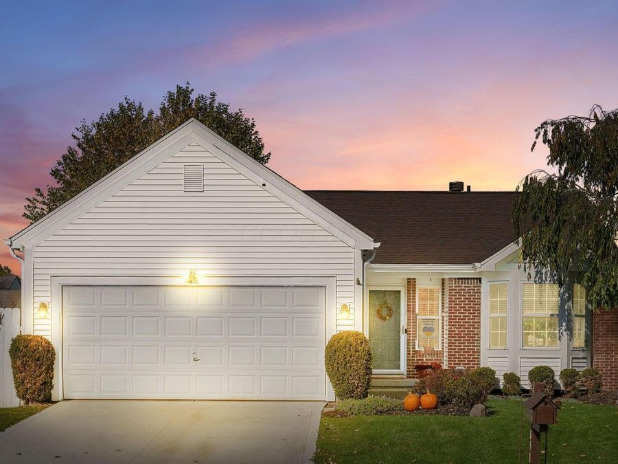 8582 Old Ivory Way , Blacklick, OH 43004 Photo 1