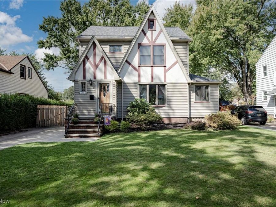 4264 W 211th Street, Fairview Park, OH 44126 Photo 1