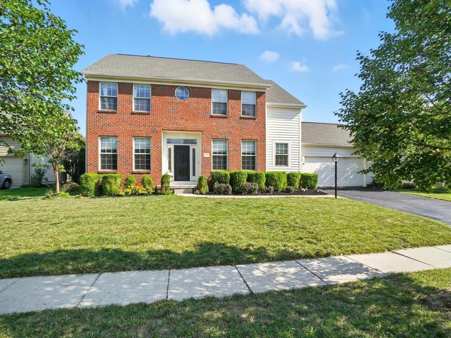 5994 Farmcreek Court , Hilliard, OH 43026 Photo 1