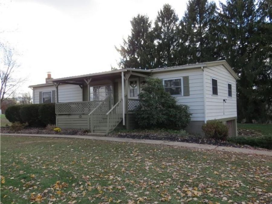 9115 Bane Road NE, Kensington, OH 44427 Photo 1