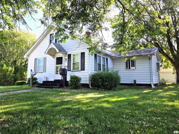 620 NW 2ND Avenue, Aledo, IL 61231