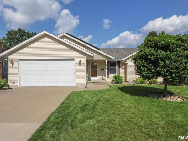 2035 N GAYMAN Avenue, Davenport, IA 52804