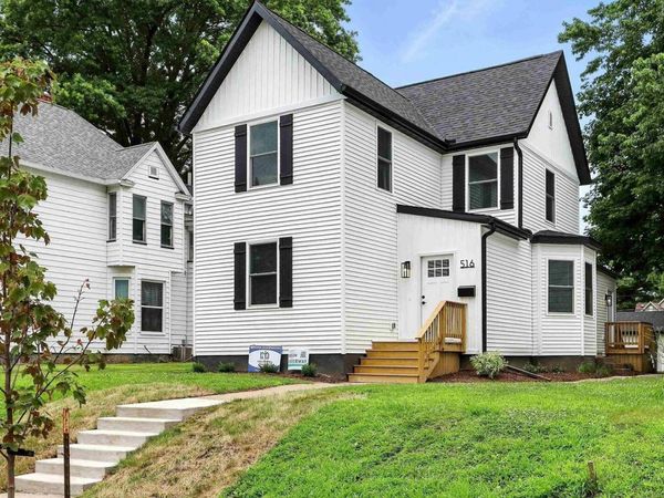 516 W 15TH Street, Davenport, IA 52803